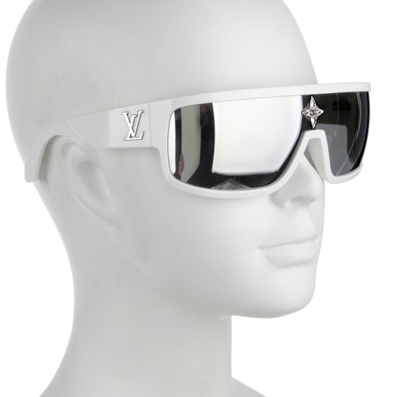RARE 2022 White Louis Vuitton Cyclone sportmask sunglasses - Picture 1 of 7